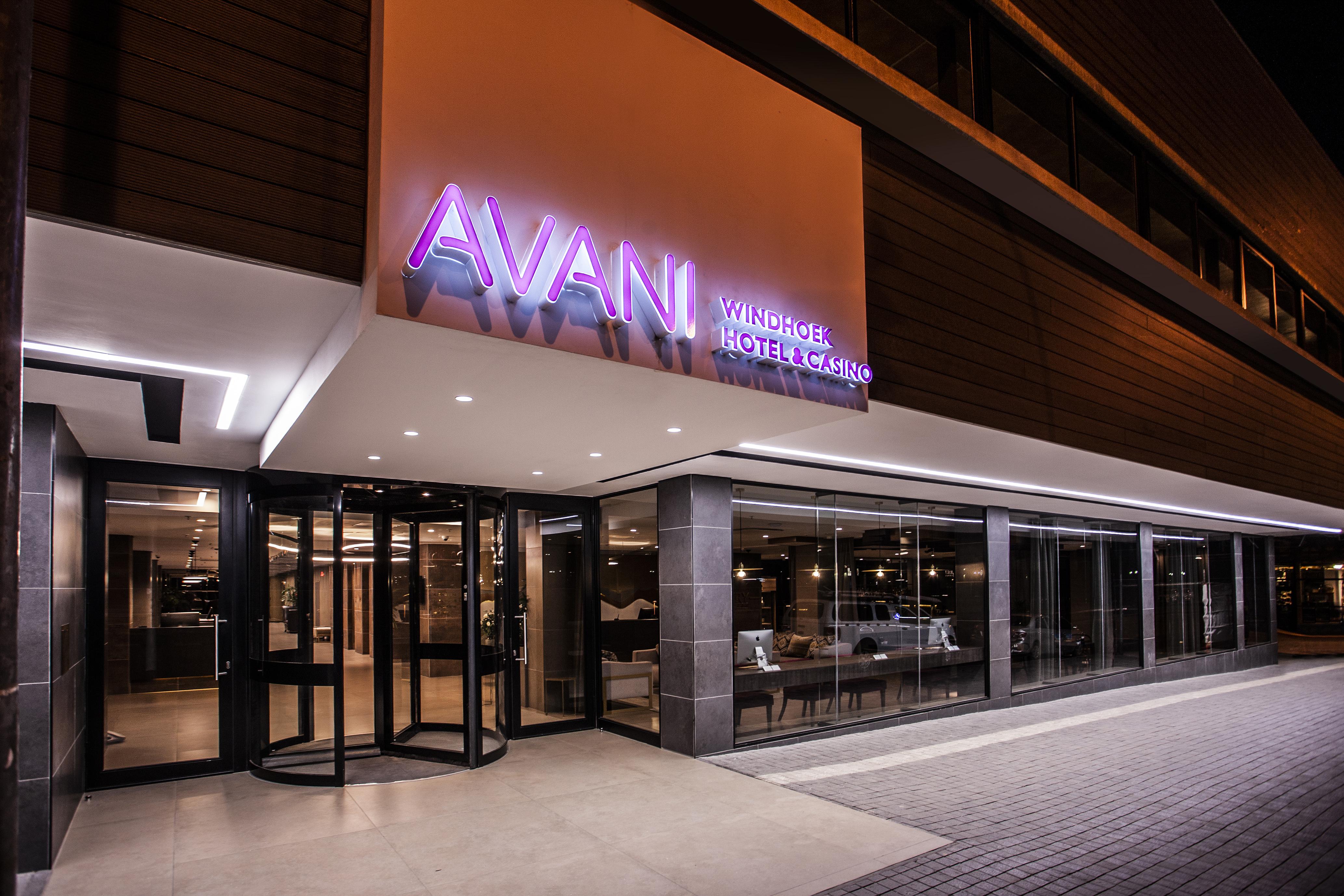 Avani Windhoek Hotel & Casino Экстерьер фото